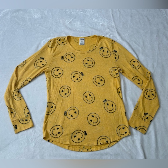 Victoria’s Secret PINK Top - Picture 1 of 8